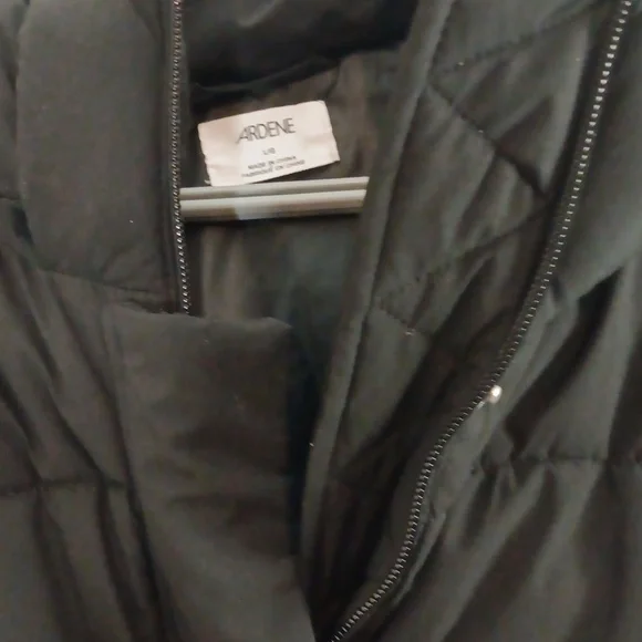 Black Puffer Jacket - Picture 5 of 7